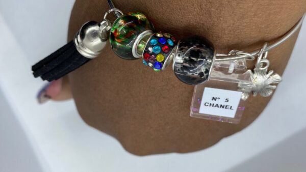 Made in Nevada Black Flower Charm Bracelet