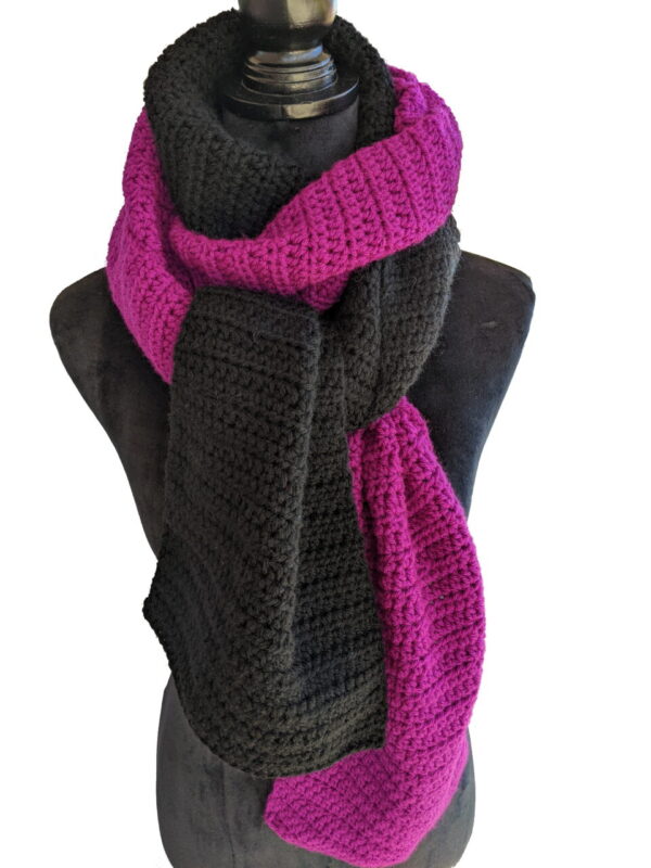 Made in Nevada Yin & Yang – Crocheted Scarf for Women