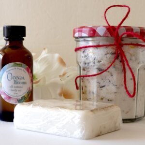 Made in Nevada Ocean Blooms Body Oil Bath Bomb Fizz Oatmeal Soap Gift Set
