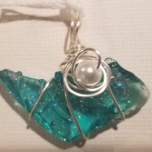 Made in Nevada Tumbled glass pendant, teal glitter, pearl bead