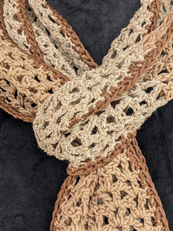 Made in Nevada Cafe et Bonbons – Crocheted Scarf for Women for Spring-Summer