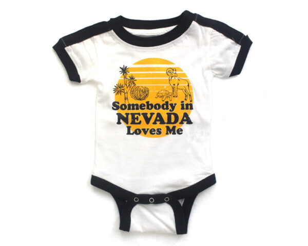Made in Nevada Somebody in NVLoves Me Ringer T-shirt (kids)