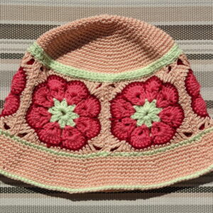 Made in Nevada Peach – Crocheted Hat With Granny Squares
