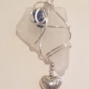 Product image of  Nevada shaped — heart + beads below glass