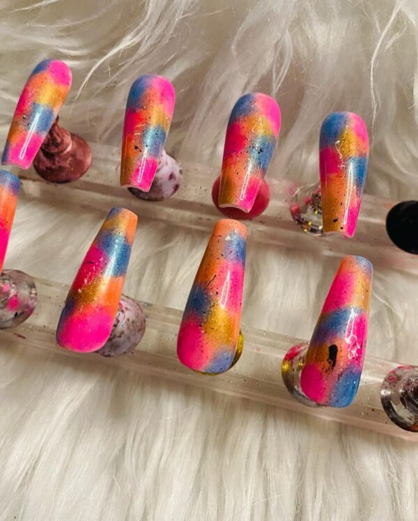 Product image of  Gallery Long Press On Nails Size Medium