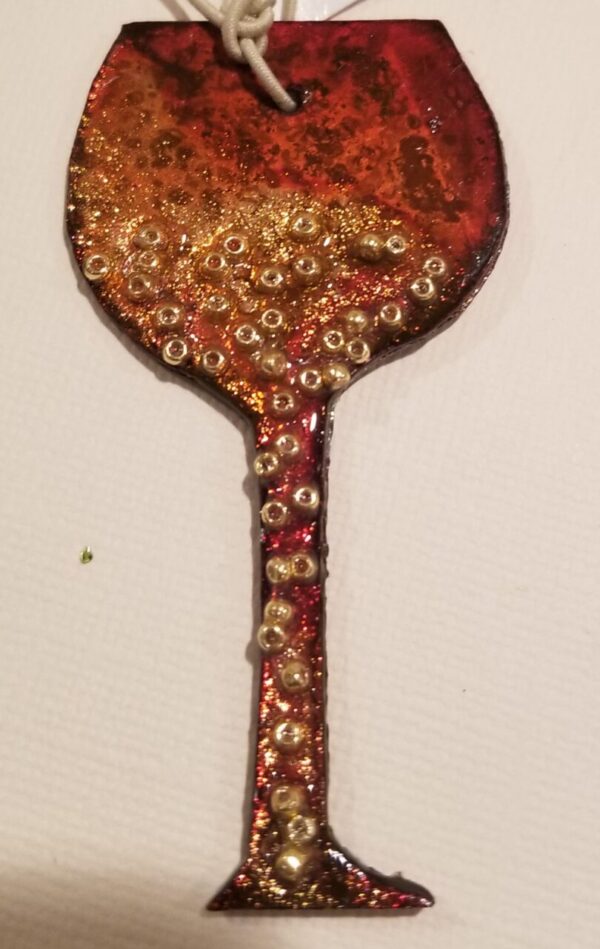 Made in Nevada Metal wine glass ornament – golden/copper hue with gold beads