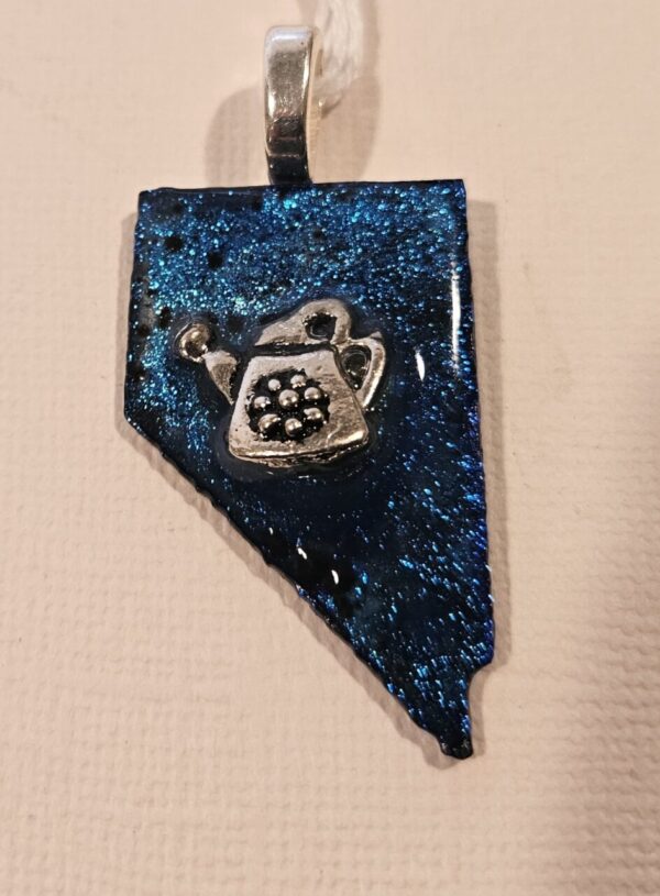 Product image of  Metal Nevada Pendant w “watering can” & bail