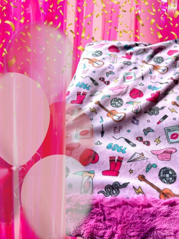 Product image of  Taylor Swift Teen Minky Blanket