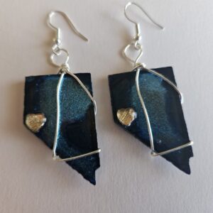 Metal Nevada Earrings, Wire-wrapped w Silver-plated wire, Gold-color Heart