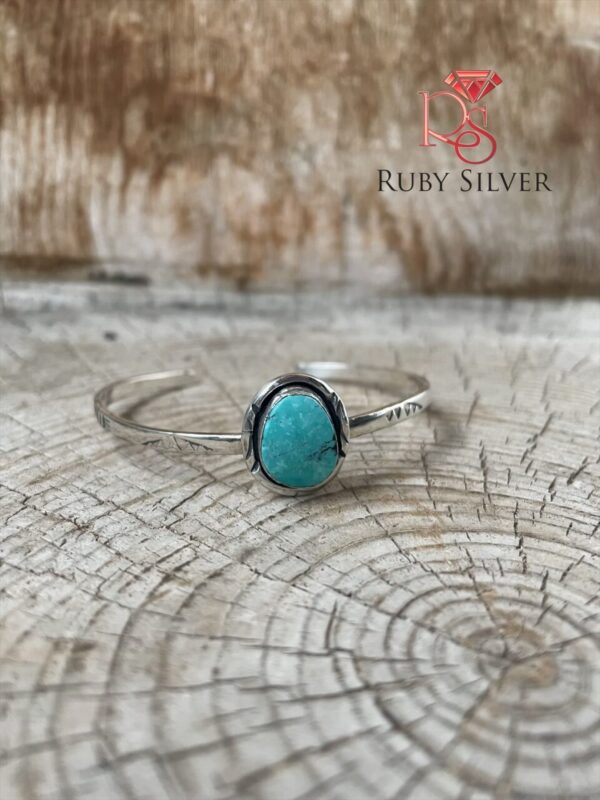 Hubei Skinny Cuff