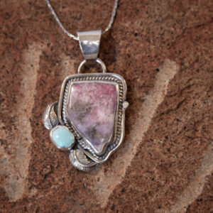 Nevada Pendant