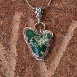 Heart-shaped pendant