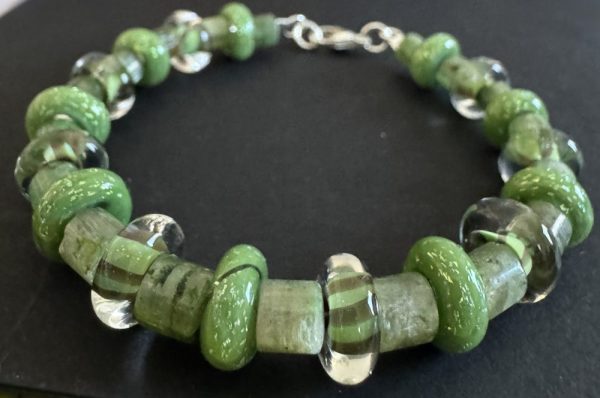 Green Artisan Glass Beaded Bracelet