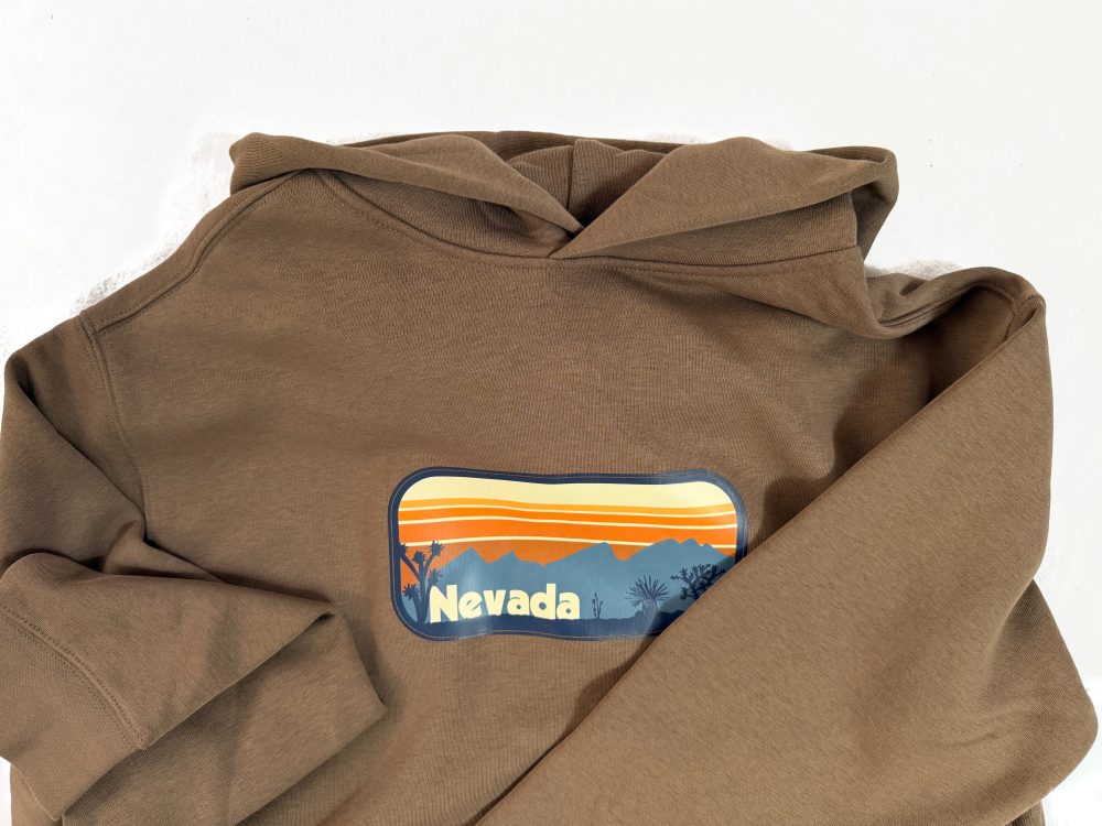 Scenic Nevada Retro Hoodie Sweatshirt (Unisex)