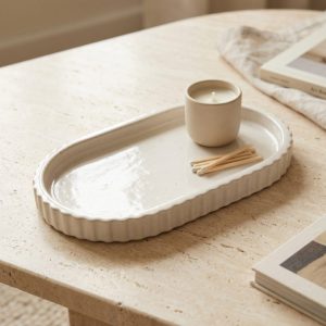 Scalloped Oblong Catchall Tray, Gypsum White 7″