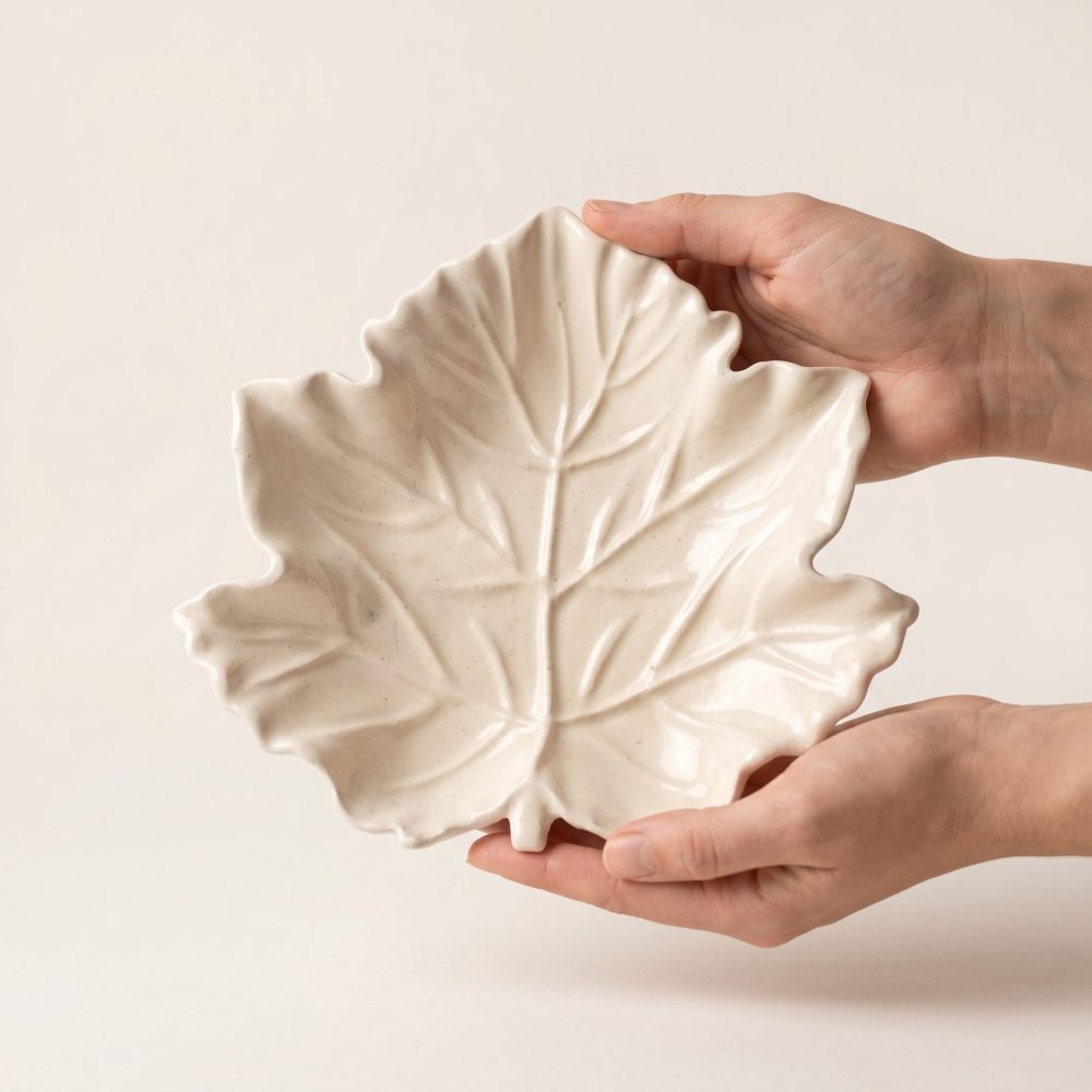 Maple Leaf Tray, Gypsum White 6″