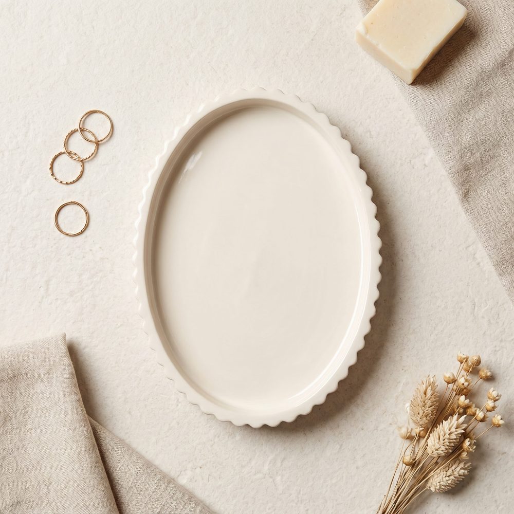 Scalloped Oval Tray, Gypsum White 8″