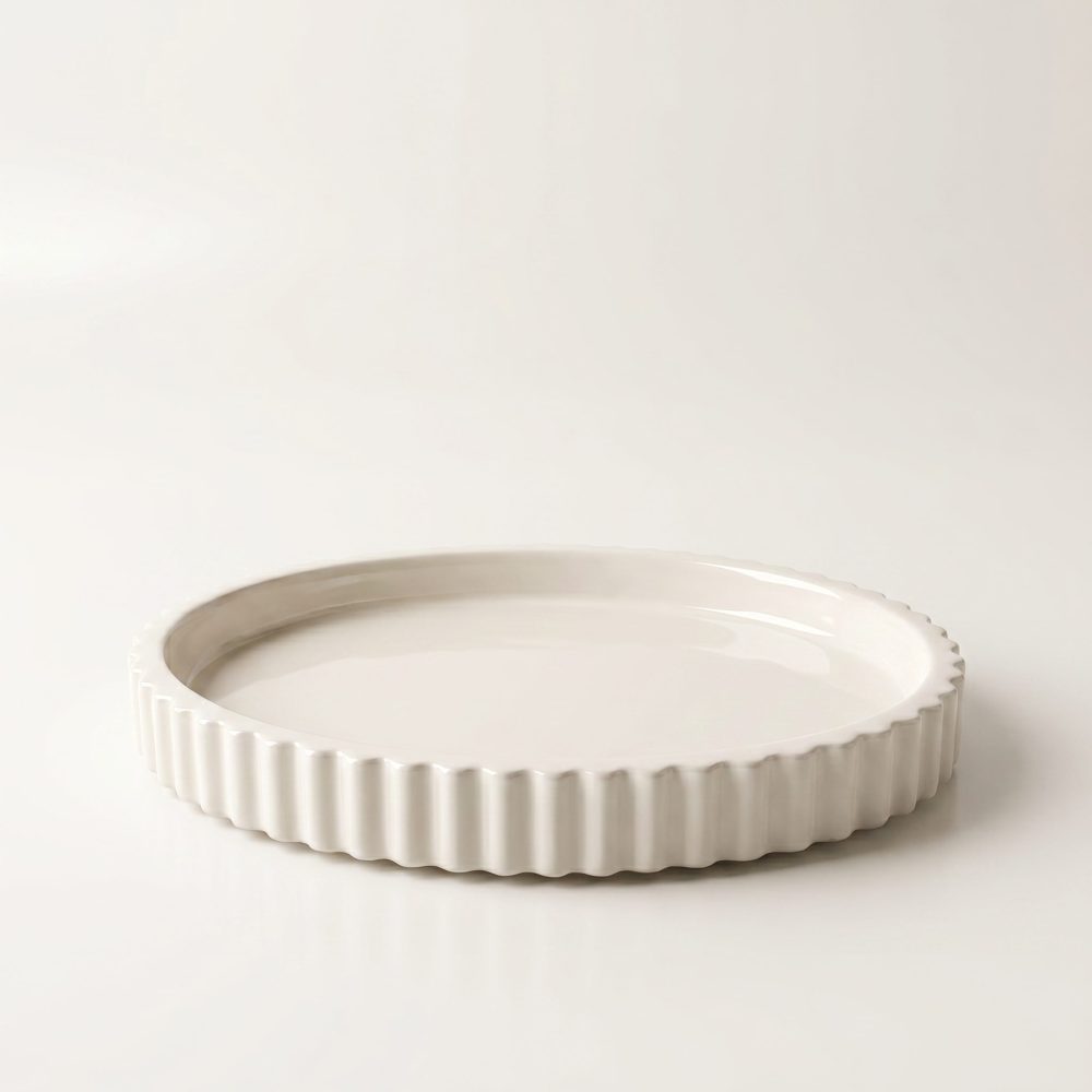 Scalloped Oval Tray, Gypsum White 8″